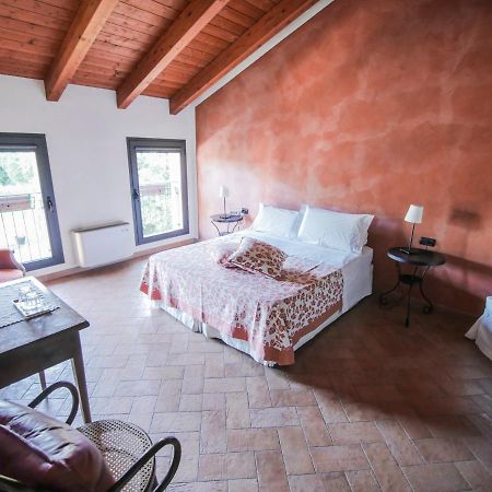Quattrocolli B&B Quattro Castella Экстерьер фото