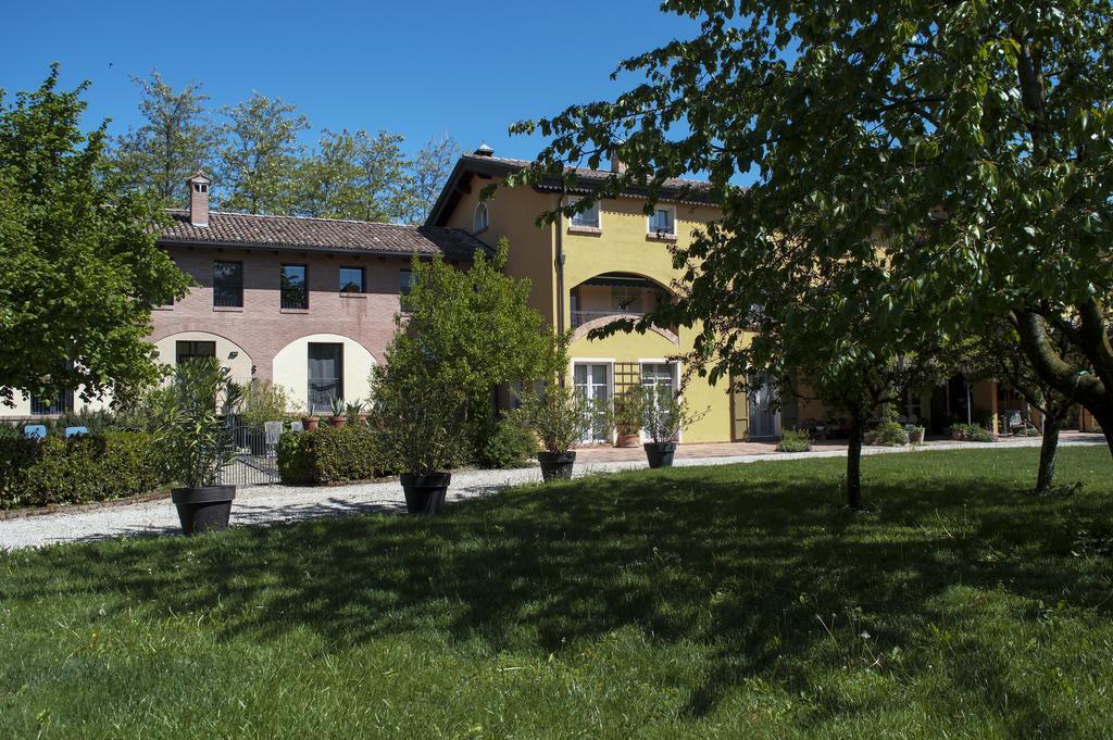 Quattrocolli B&B Quattro Castella Экстерьер фото