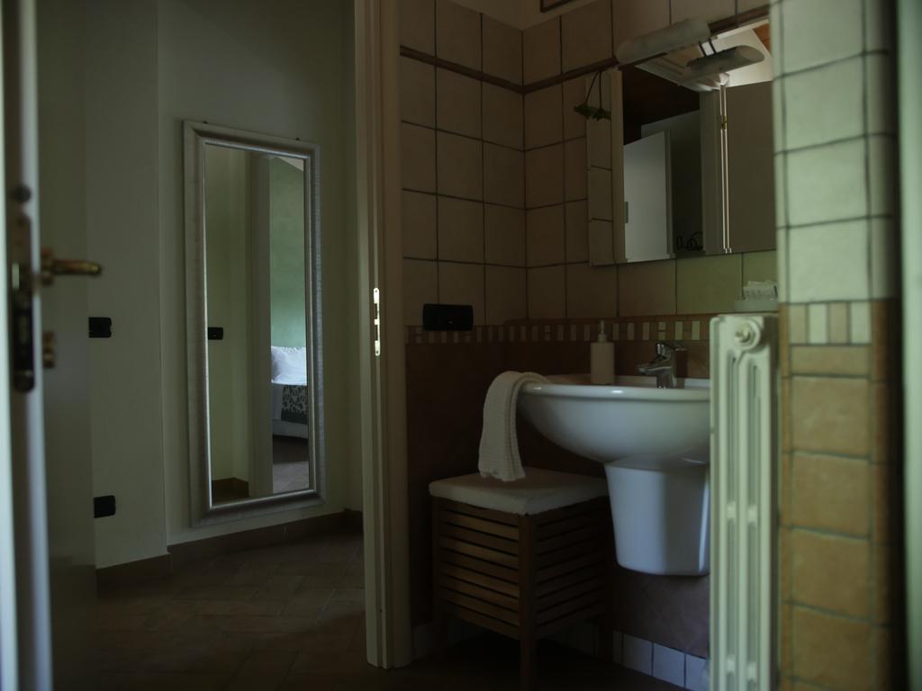 Quattrocolli B&B Quattro Castella Экстерьер фото