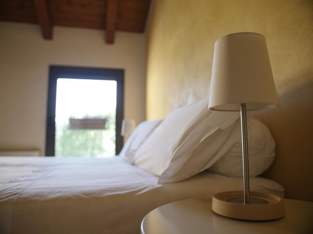 Quattrocolli B&B Quattro Castella Экстерьер фото